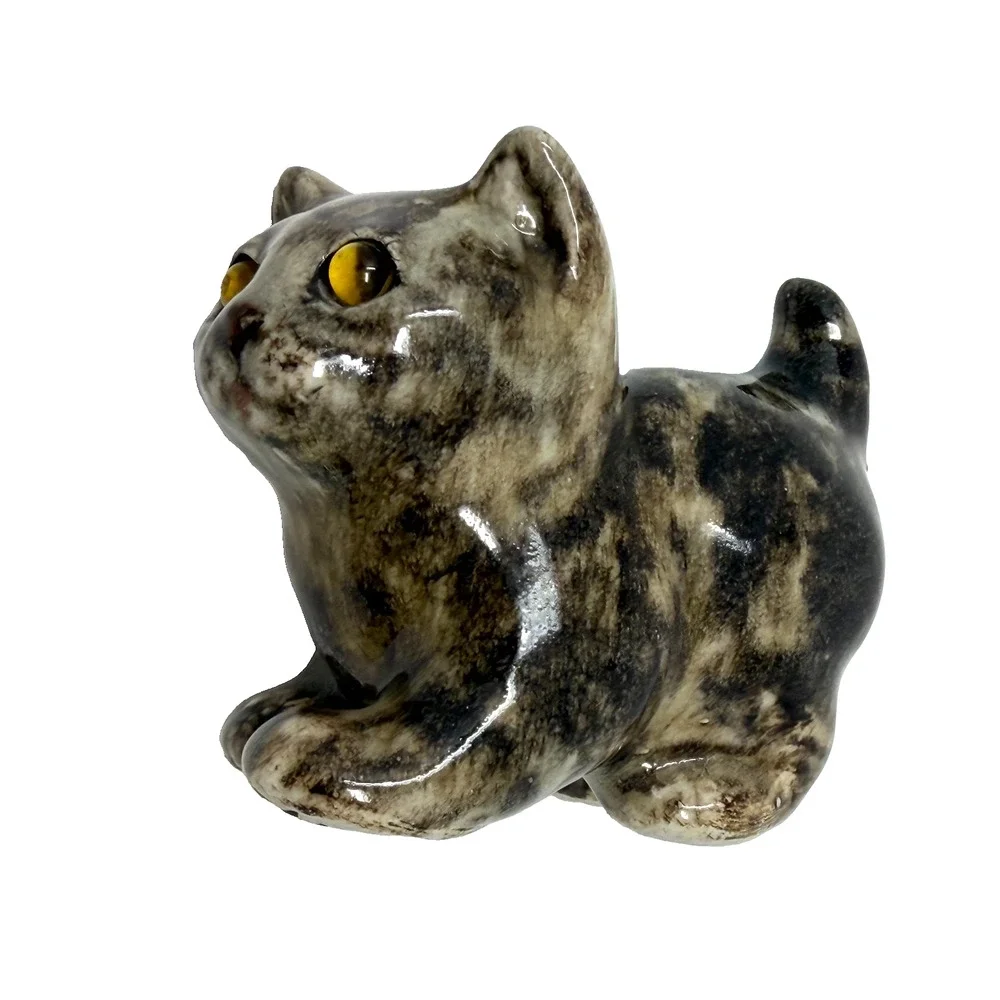 Vintage Studio Pottery Cat Figurine Amber Glass Eyes Realistic Ceramic Sculpture - Picture 5 of 13